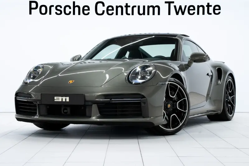Porsche 911 (2023)
