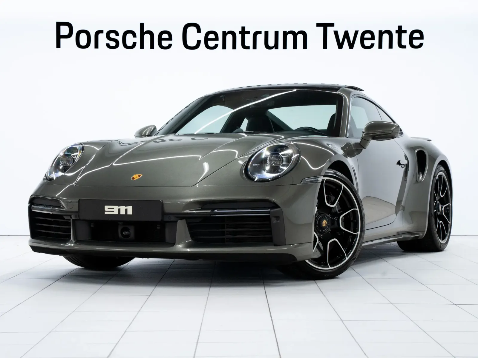 Porsche 911 (2023) — foto 1