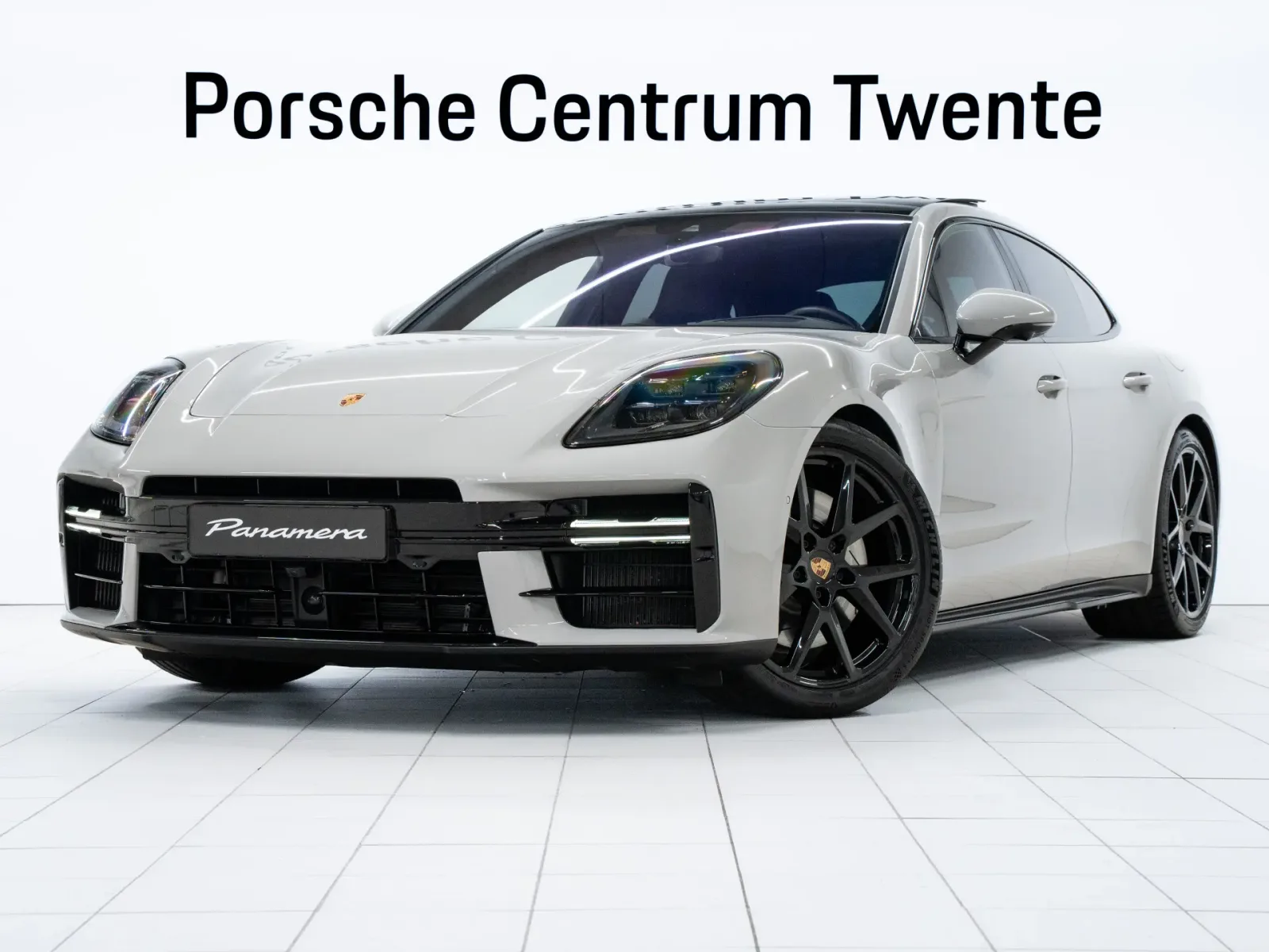 Porsche Panamera (2024) — foto 1