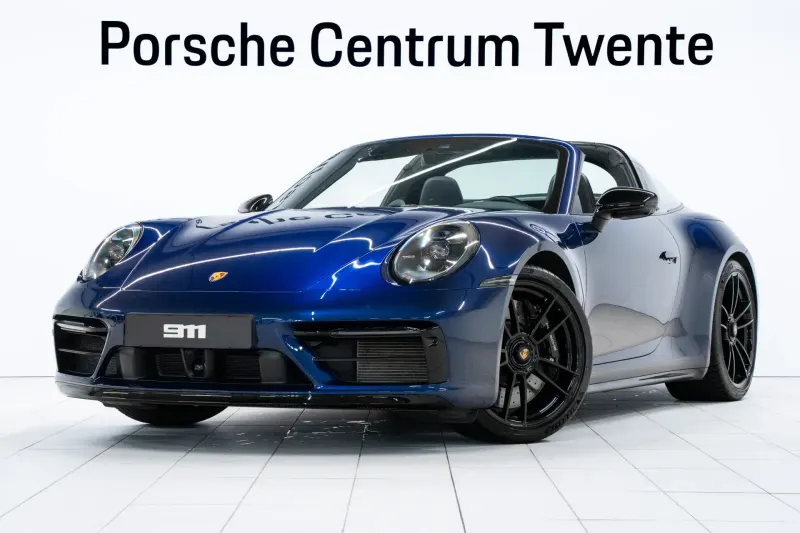 Porsche 911 (2023)