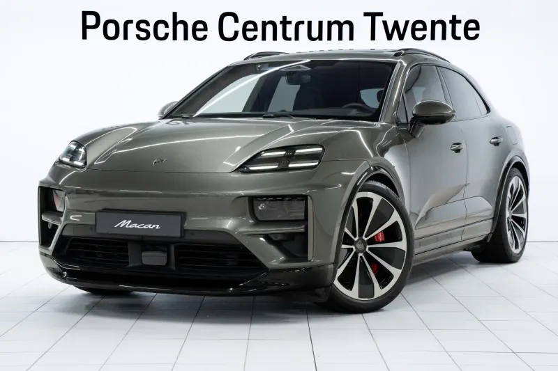Porsche Macan (2024)