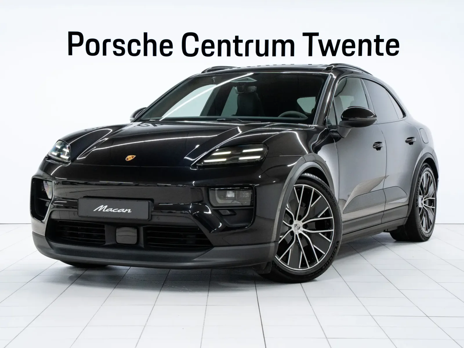 Porsche Macan (2025) — foto 1