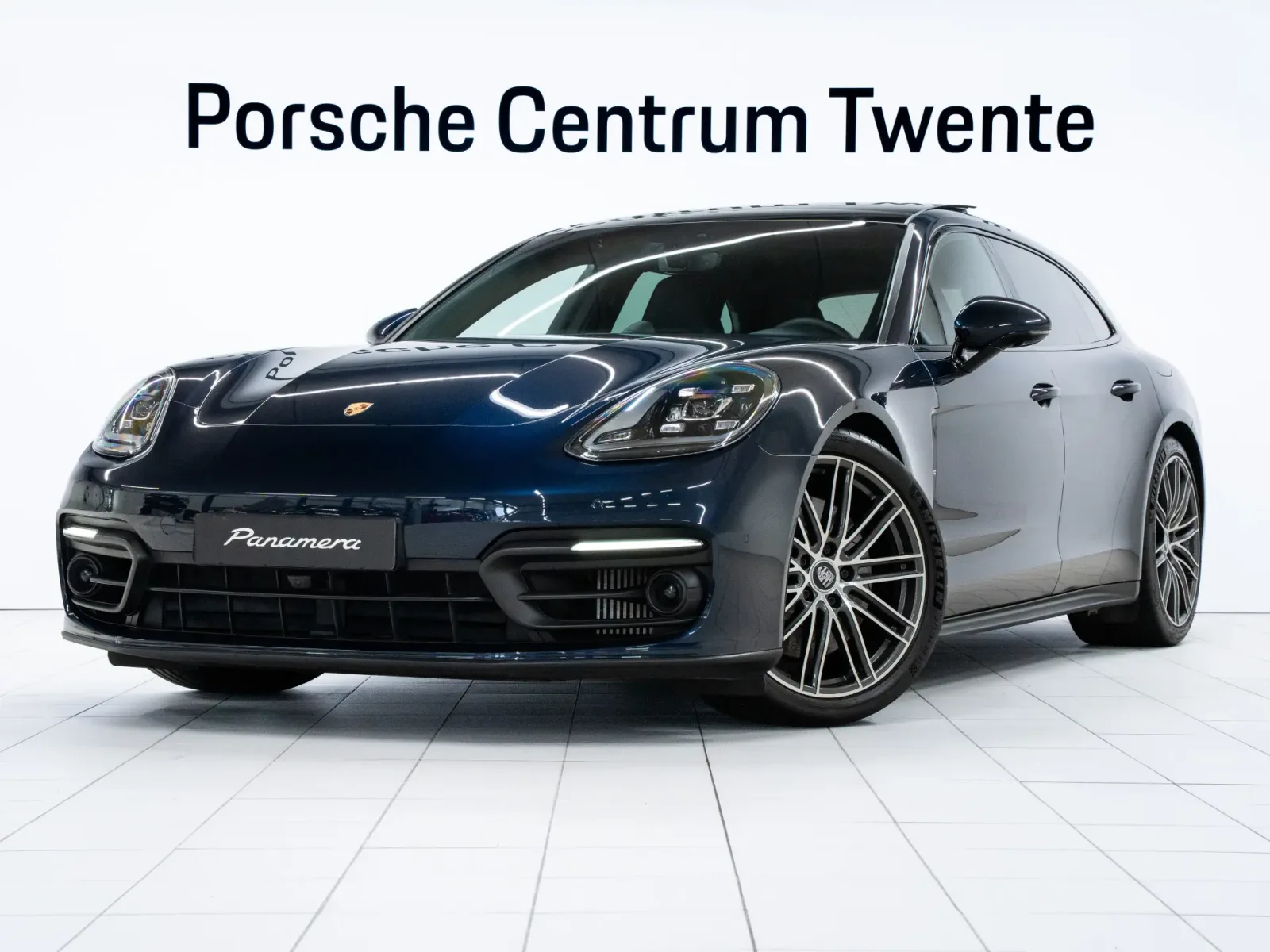 Porsche Panamera (2021) — foto 1