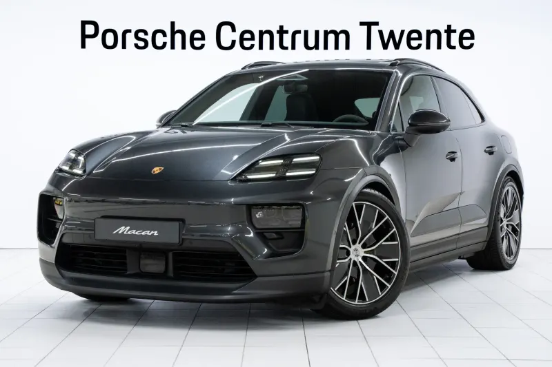 Porsche Macan (2024)