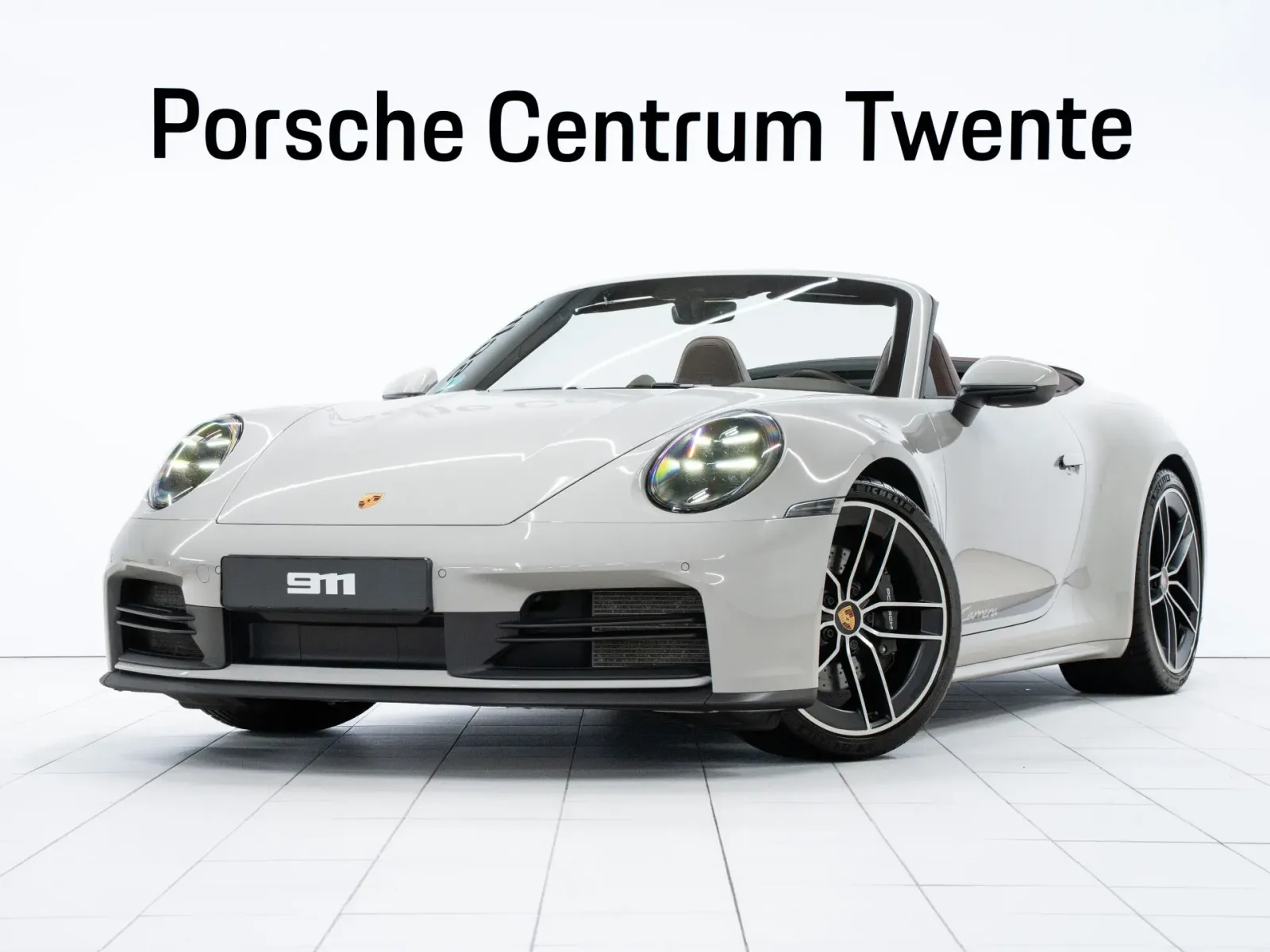 Porsche 911 (2024) — foto 1