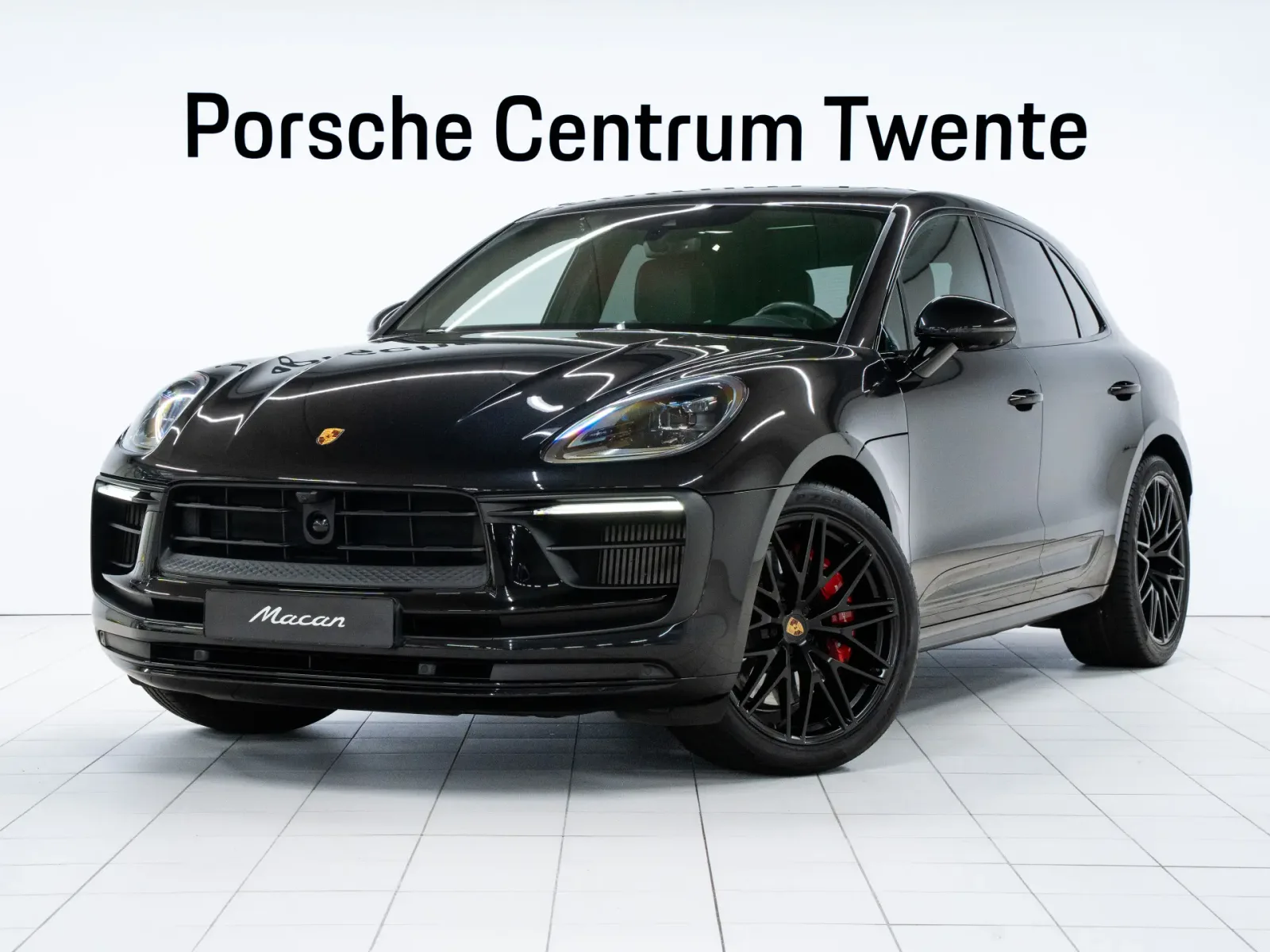 Porsche Macan (2022) — foto 1