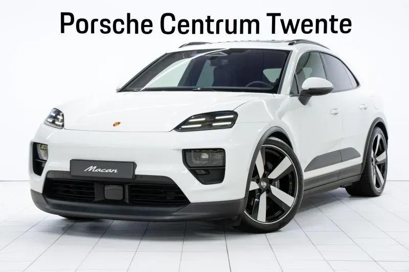 Porsche Macan (2024)