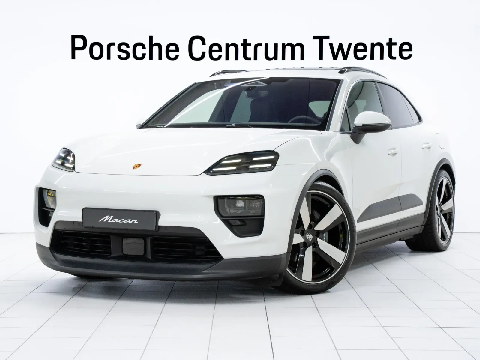 Porsche Macan (2024) — foto 1