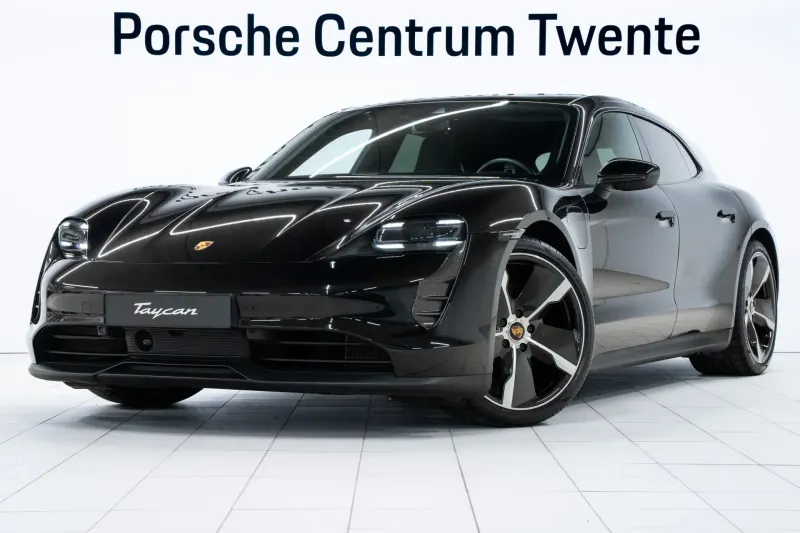 Porsche Taycan (2023)