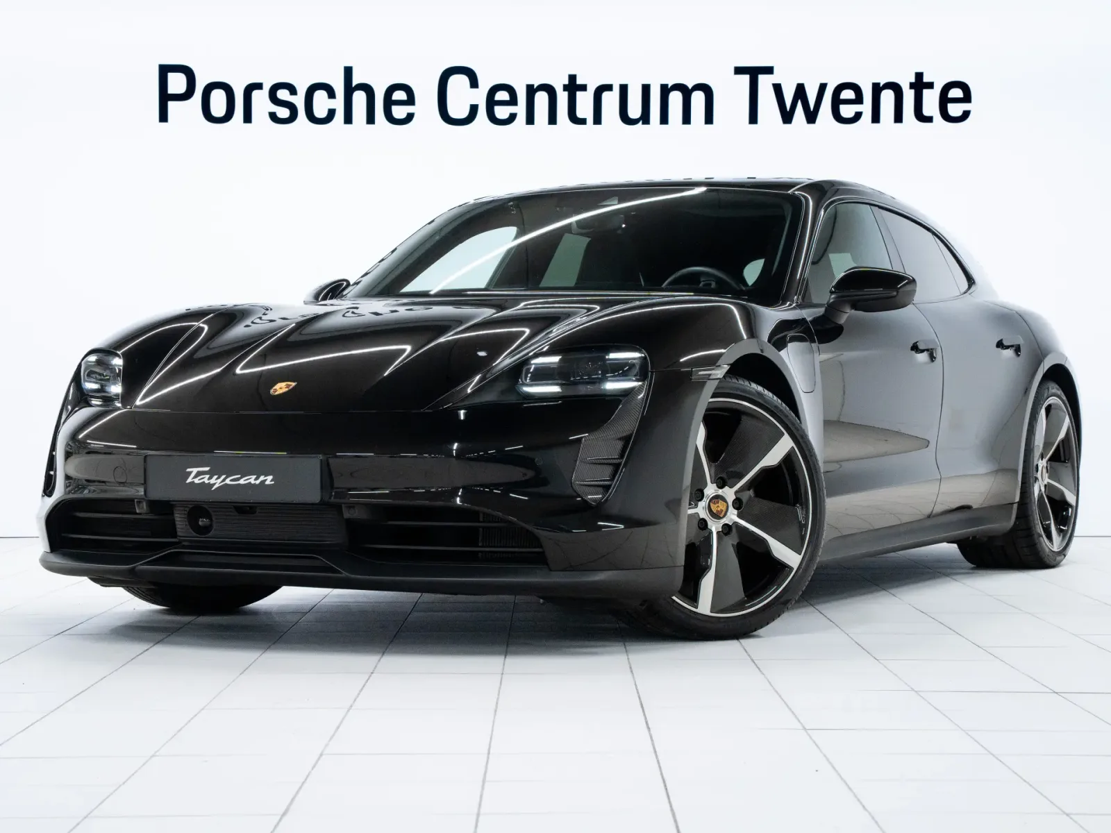 Porsche Taycan (2023) — foto 1
