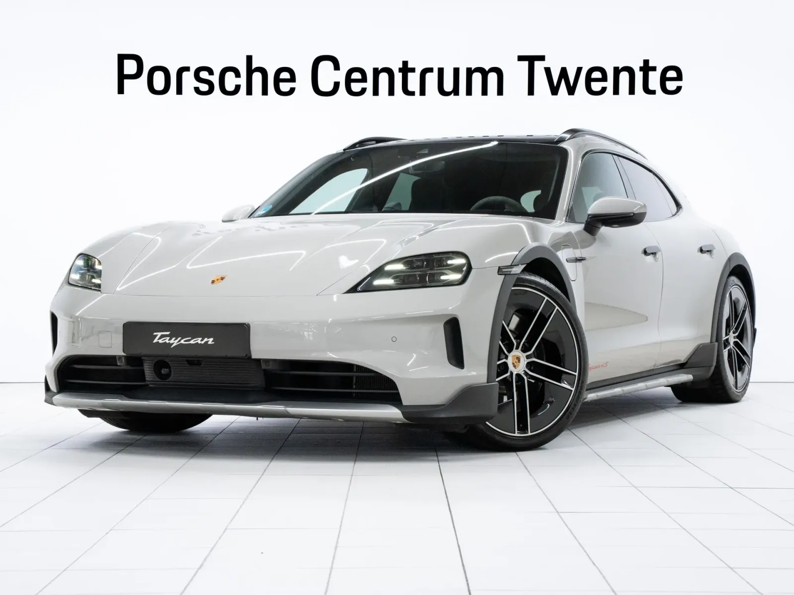Porsche Taycan (2024) — foto 1