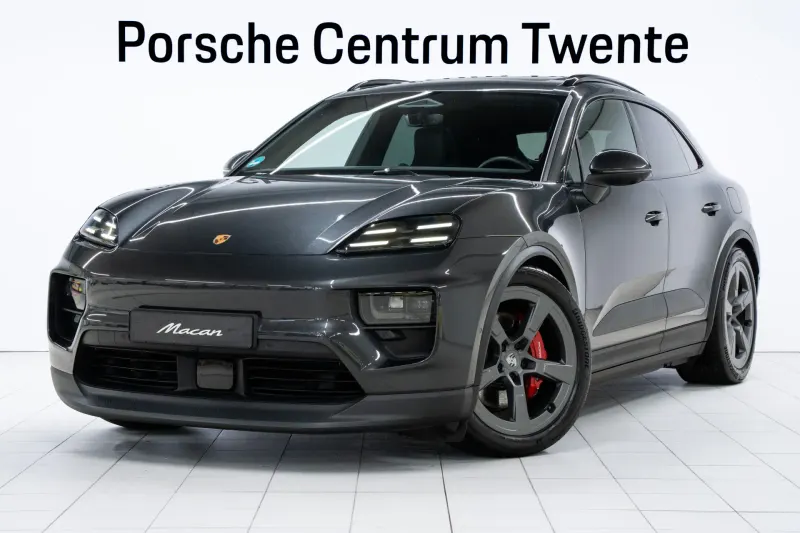 Porsche Macan (2025)