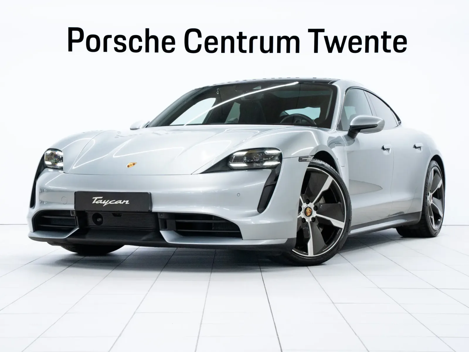 Porsche Taycan (2020) — foto 1