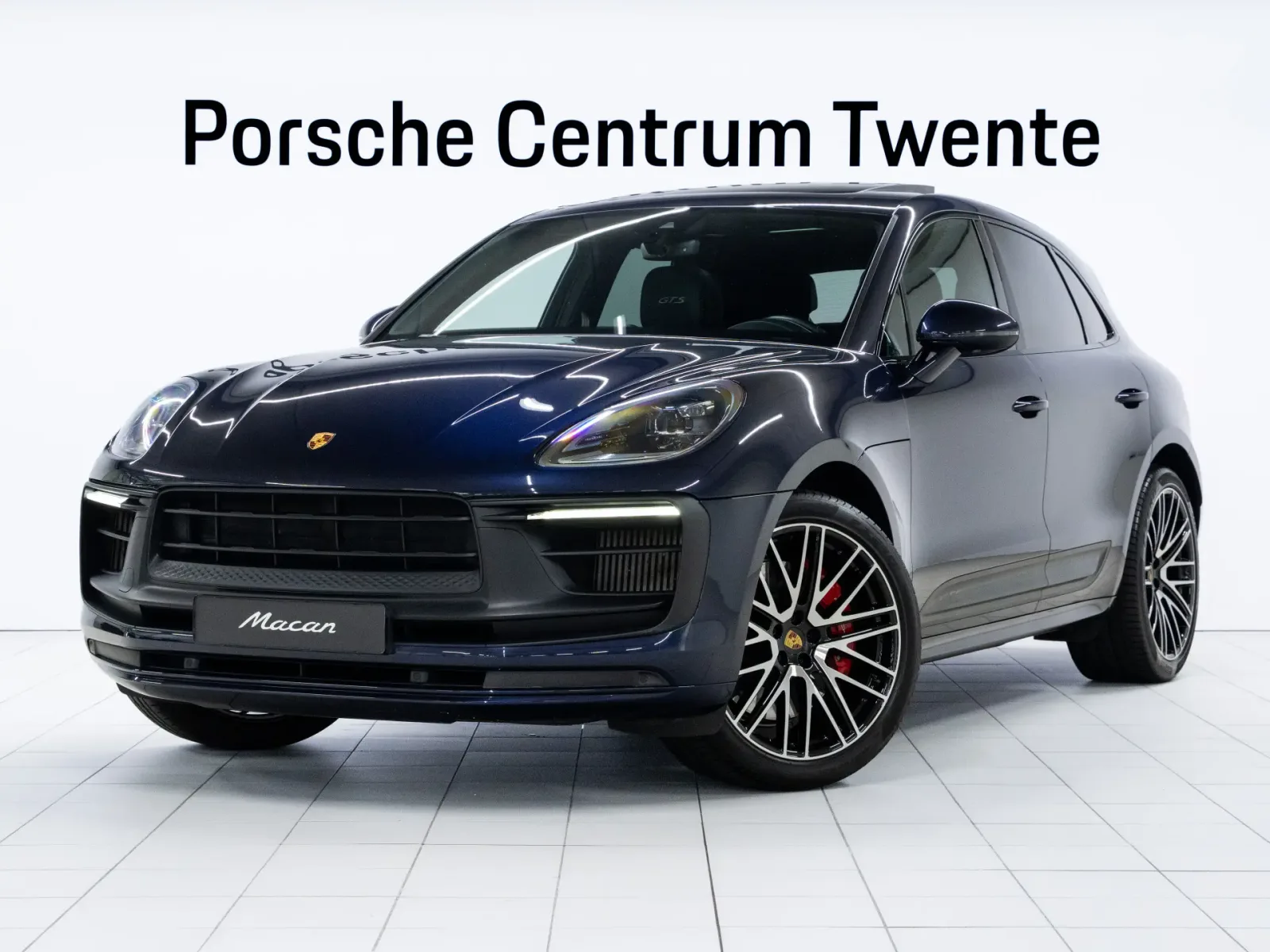 Porsche Macan (2021) — foto 1
