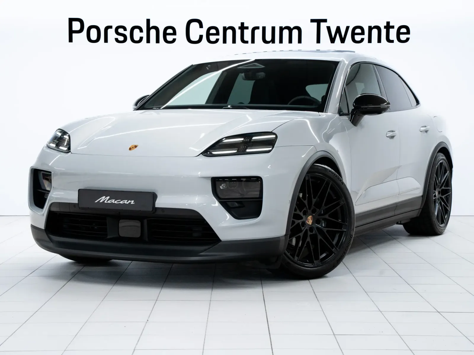Porsche Macan (2025) — foto 1