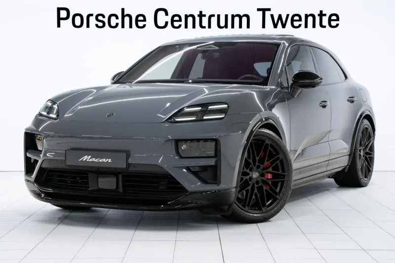 Porsche Macan (2025)