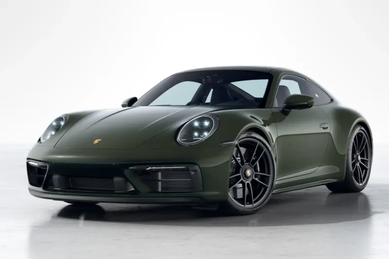 Porsche 911 (2024)