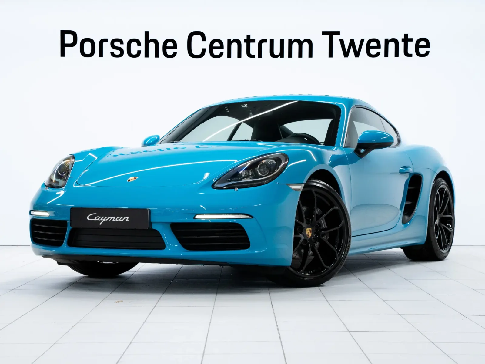 Porsche 718 Cayman (2018) — foto 1