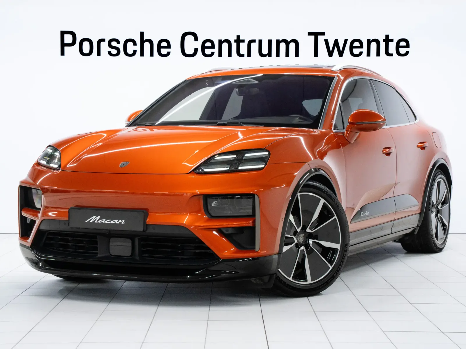 Porsche Macan (2024) — foto 1