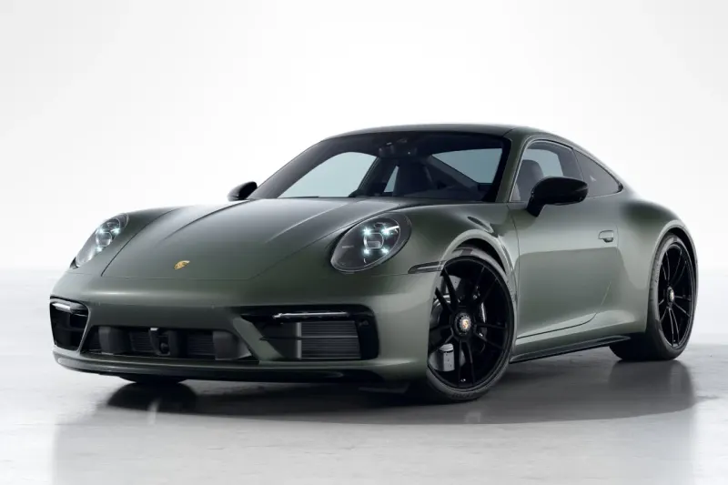 Porsche 911 (2023)