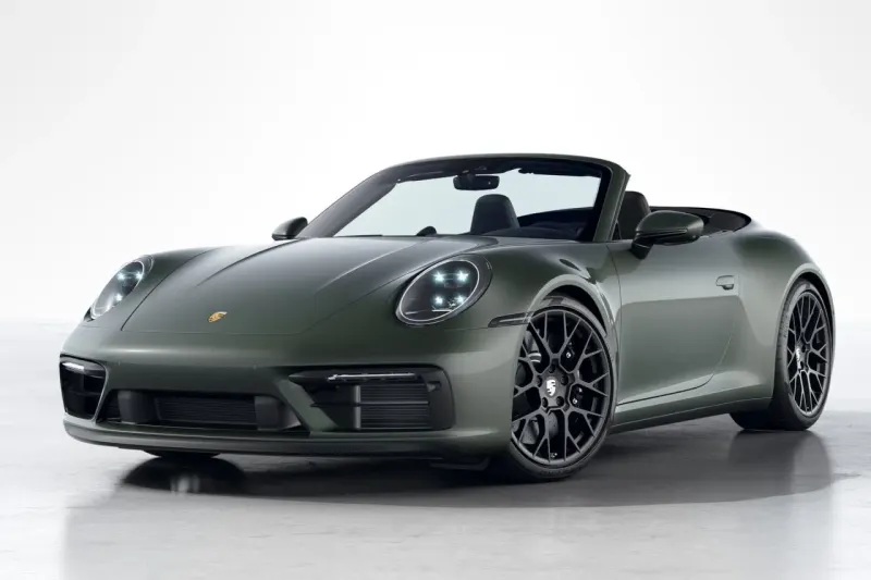 Porsche 911 (2023)