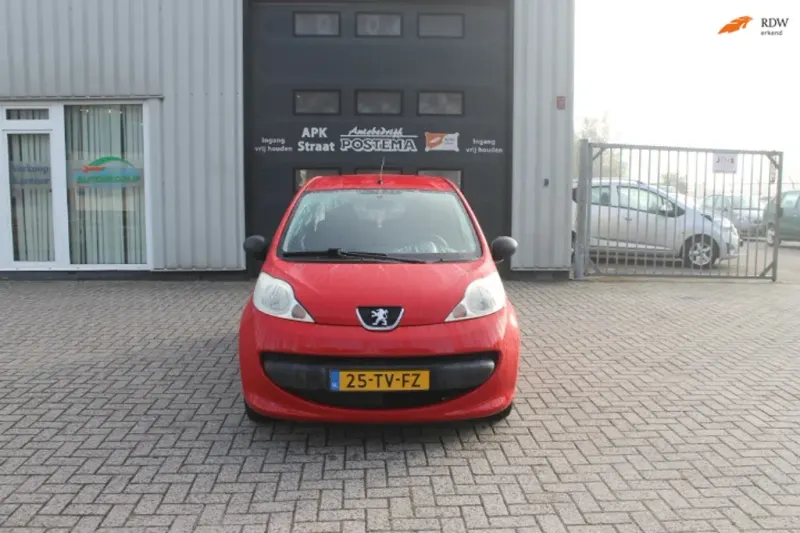 Peugeot 107 (2007)