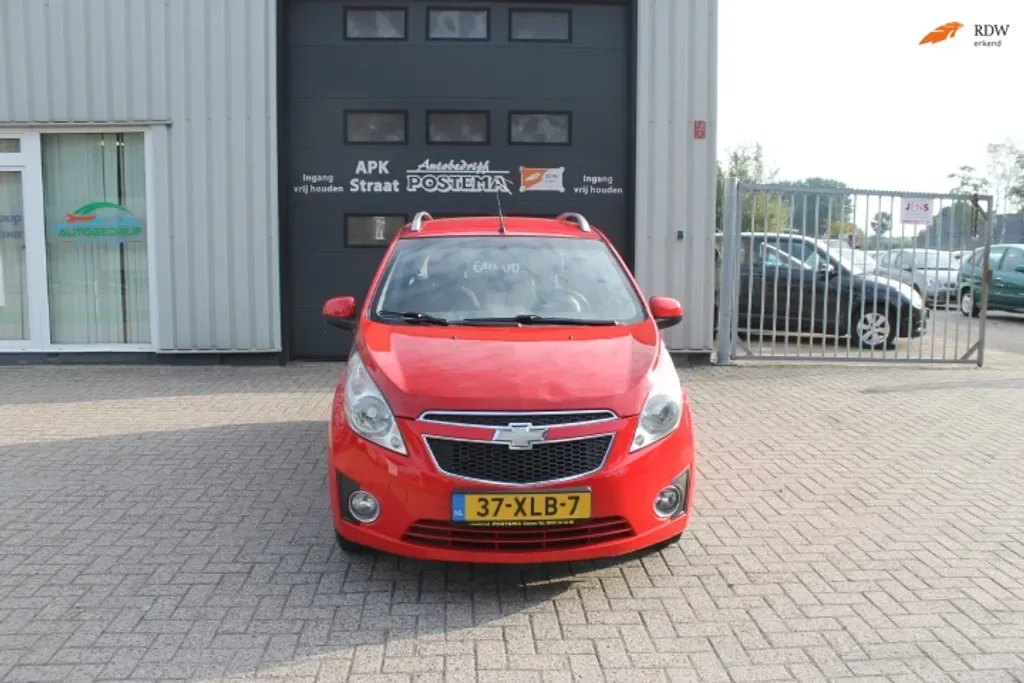 Chevrolet Spark (2012) — foto 1