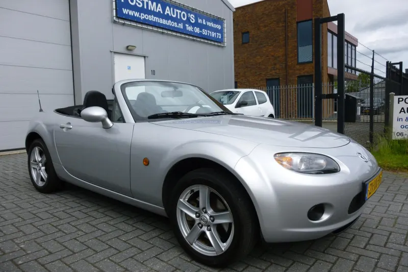 Mazda MX-5 (2006)
