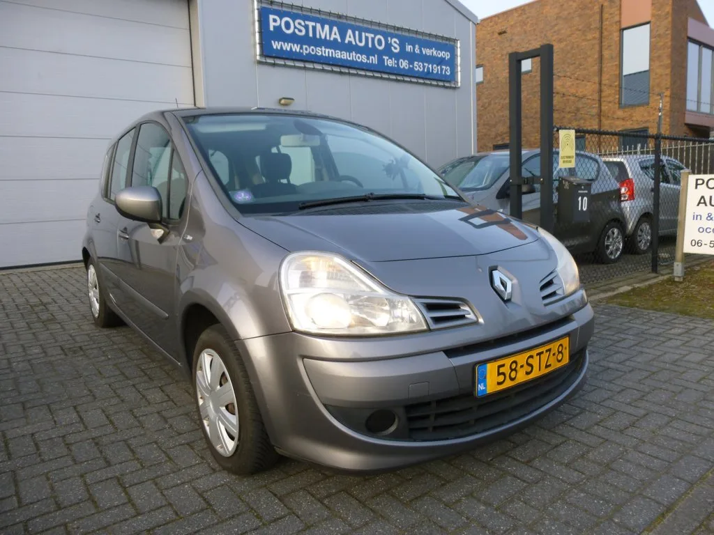 Renault Grand Modus (2011) — foto 1