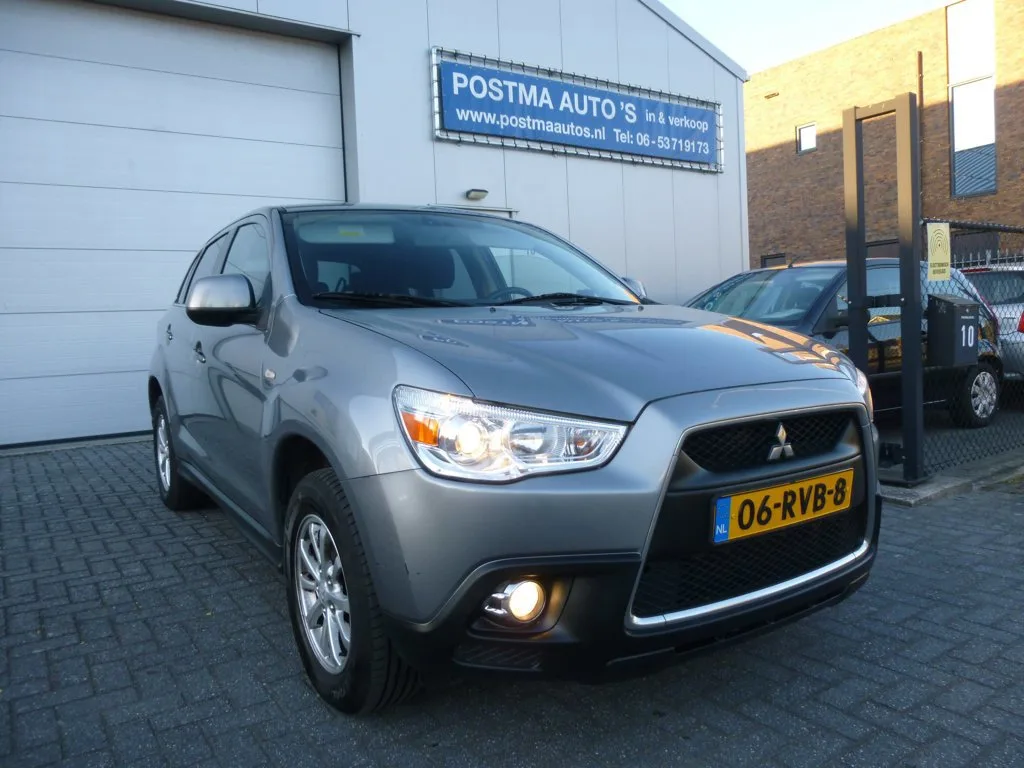 Mitsubishi ASX (2011) — foto 1