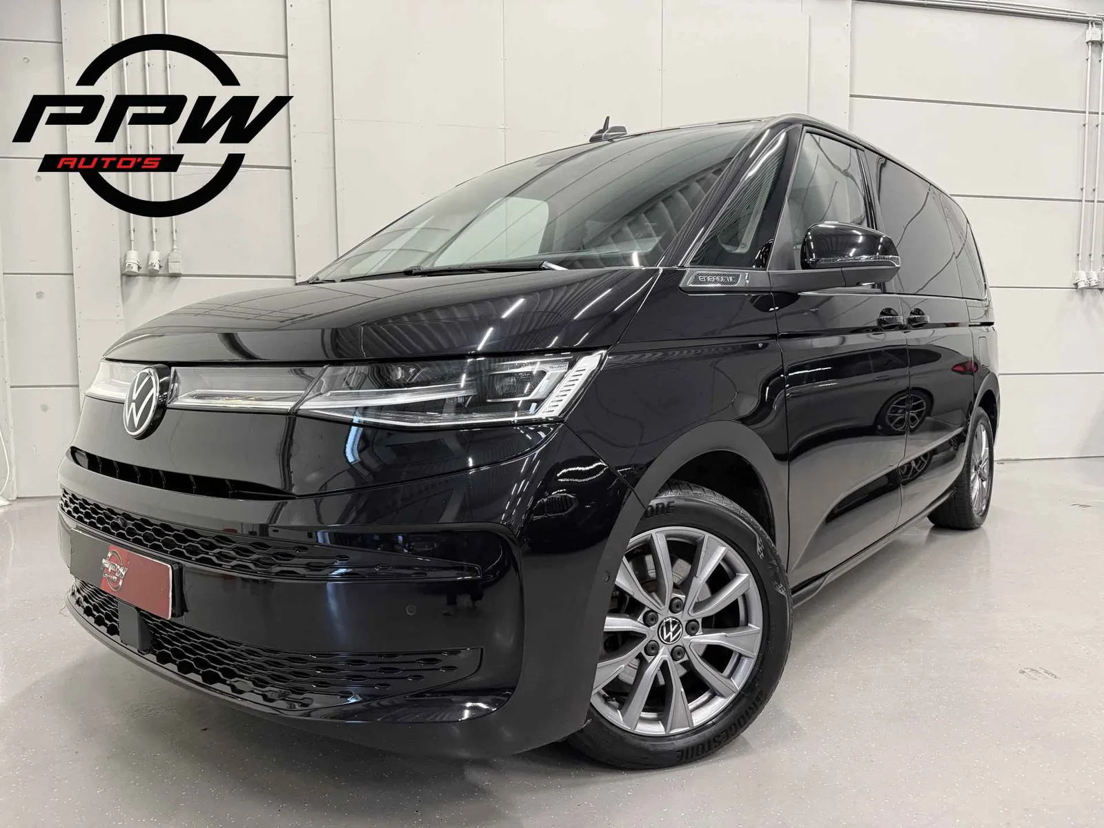 Volkswagen Multivan (2021) — foto 1