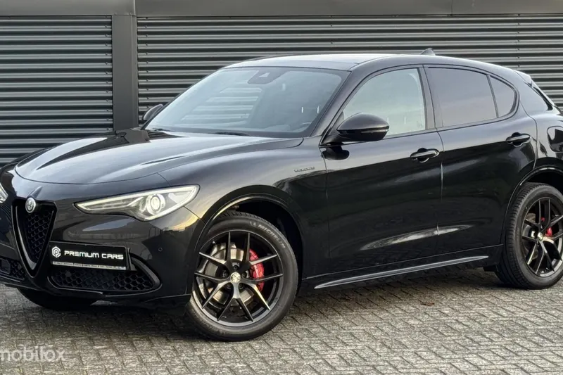 Alfa Romeo Stelvio (2021)
