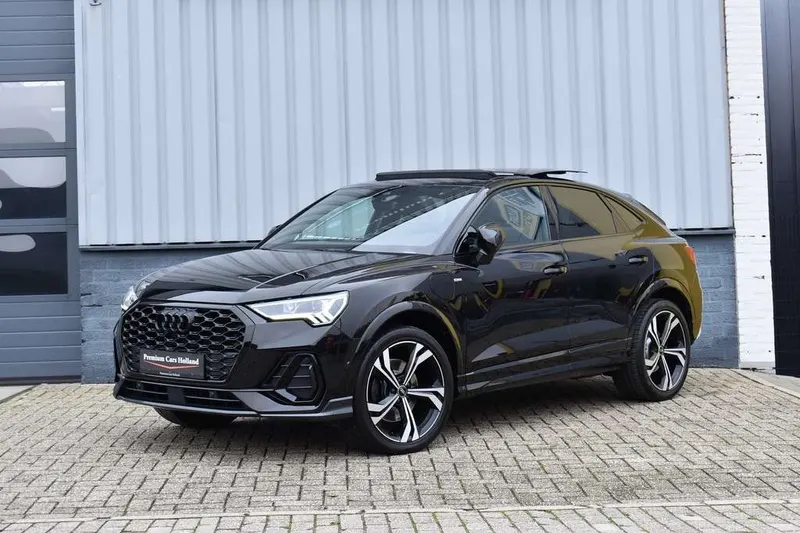 Audi Q3 (2022)