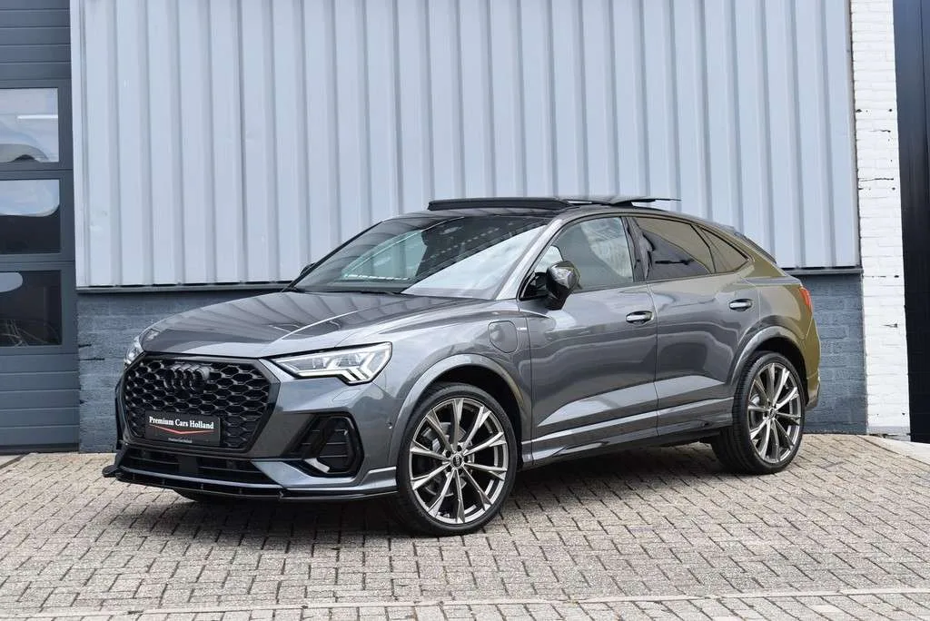 Audi Q3 (2021) — foto 1