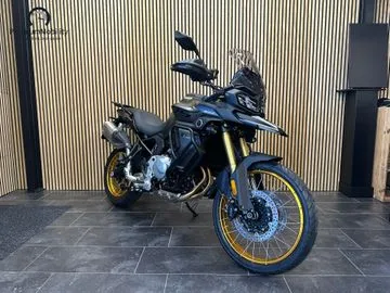 VOGE DS900X (2026) — foto 1
