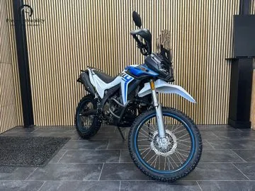 VOGE 300 (2026) — foto 1