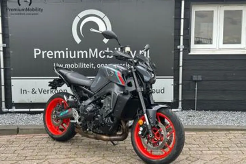 Yamaha MT-09 (2021)