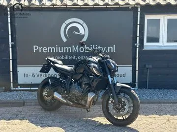 Yamaha MT-07 Pure (2024) — foto 1