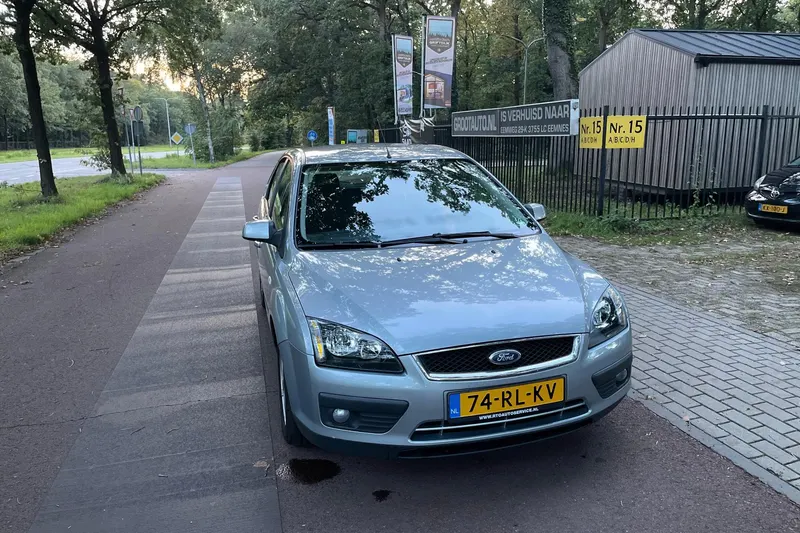 Ford Focus (2005)