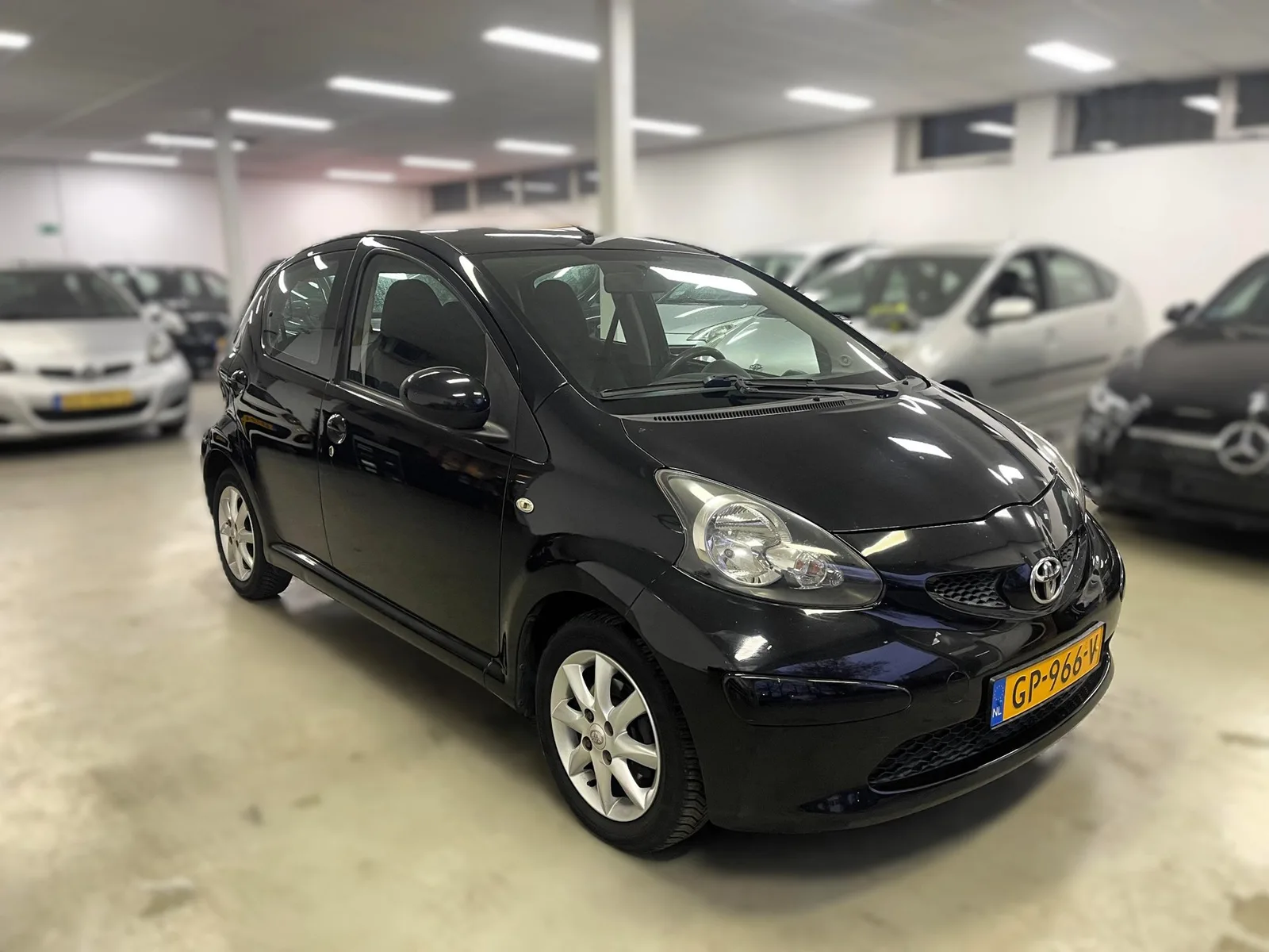 Toyota Aygo (2006) — foto 1