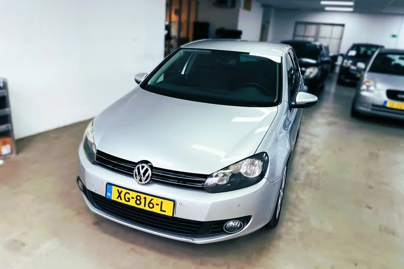 Volkswagen Golf (2010)