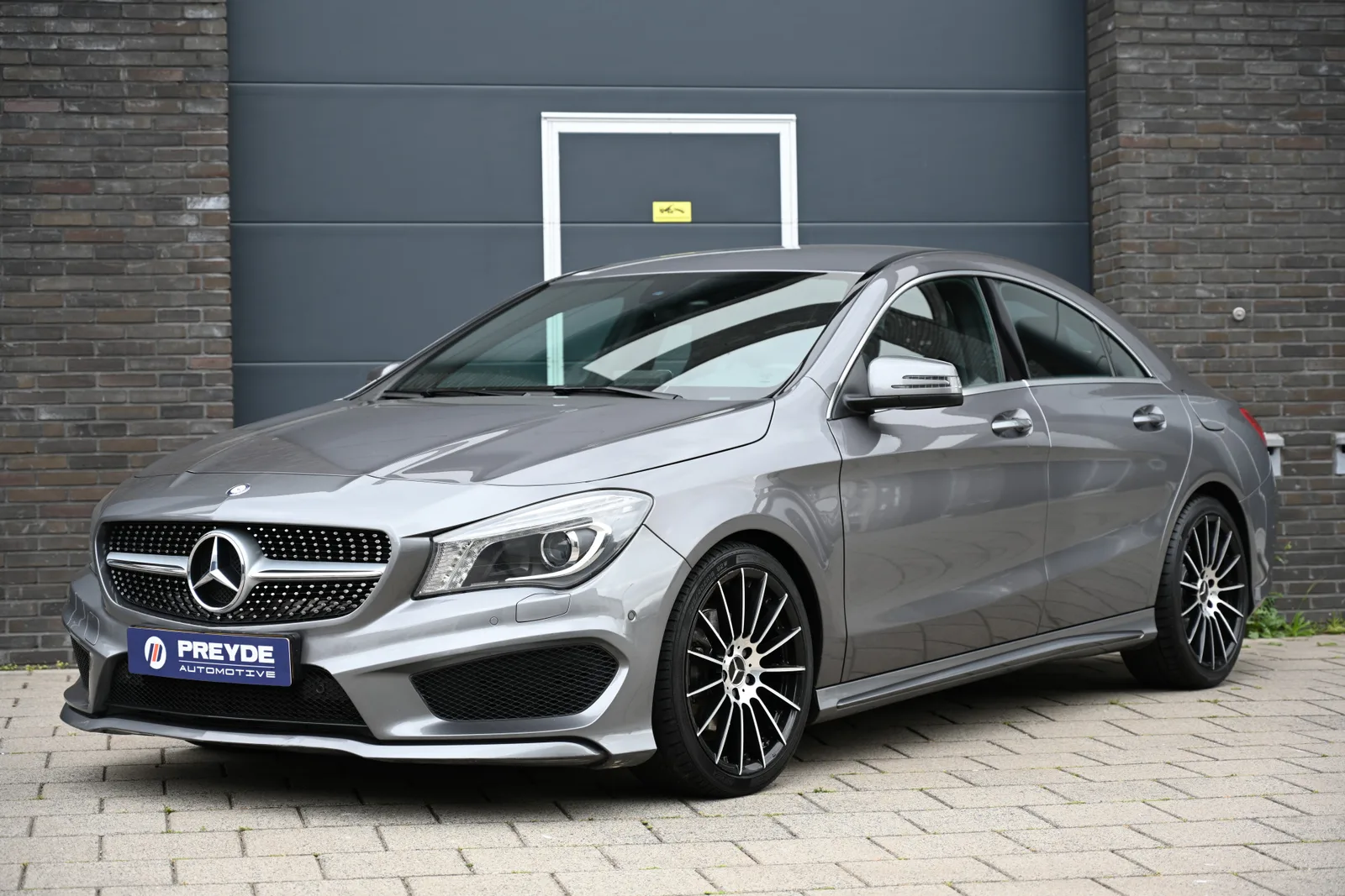 Mercedes-Benz CLA-Klasse (2016) — foto 1