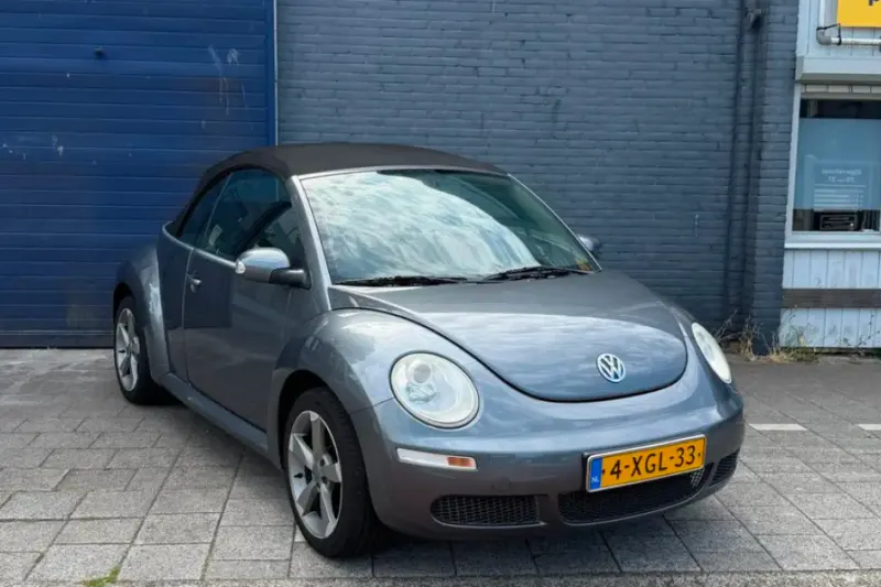 Volkswagen New Beetle (2009)