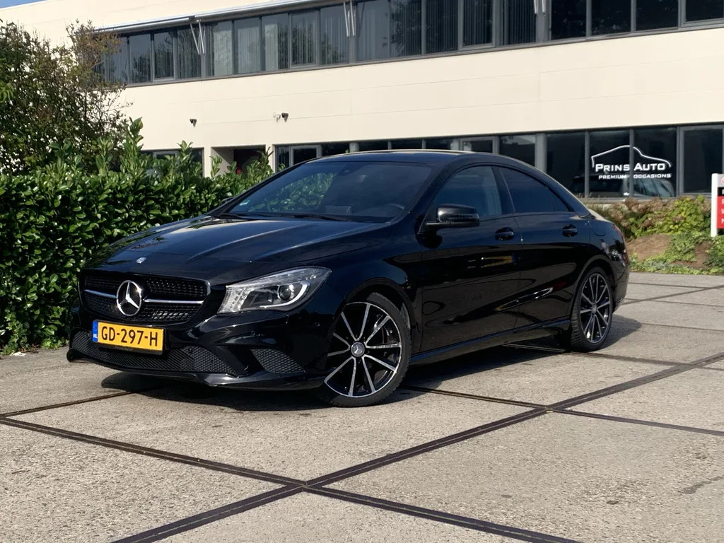 Mercedes-Benz CLA-Klasse (2015) — foto 1