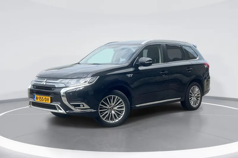 Mitsubishi Outlander (2021)