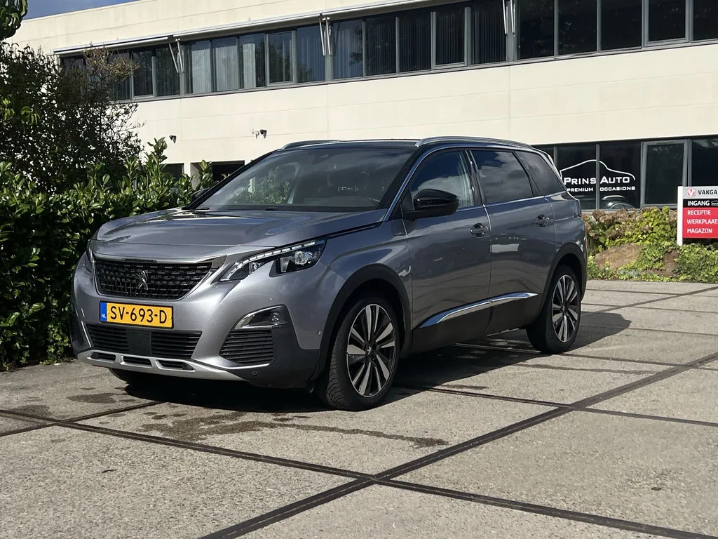 Peugeot 5008 (2018) — foto 1