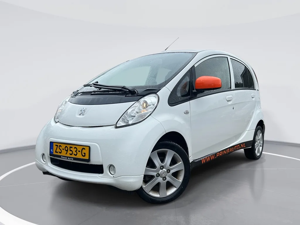 Peugeot iOn (2019) — foto 1