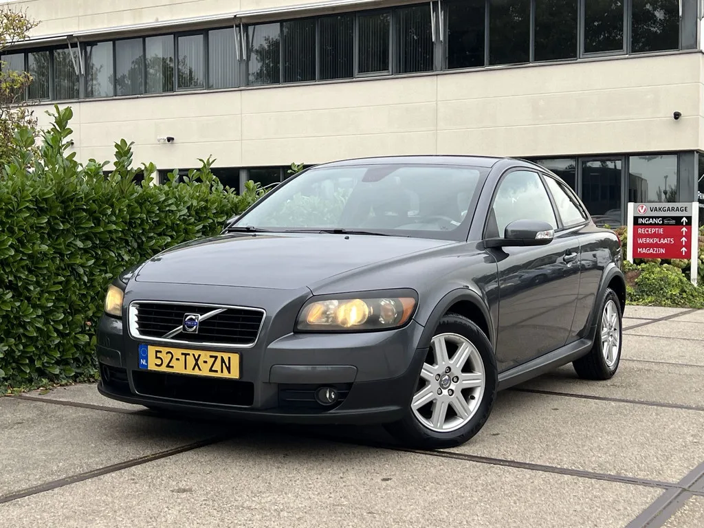 Volvo C30 (2007) — foto 1