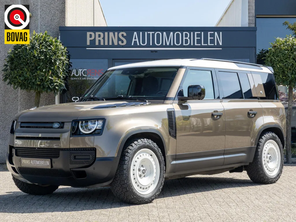 Land Rover Defender (2021) — foto 1