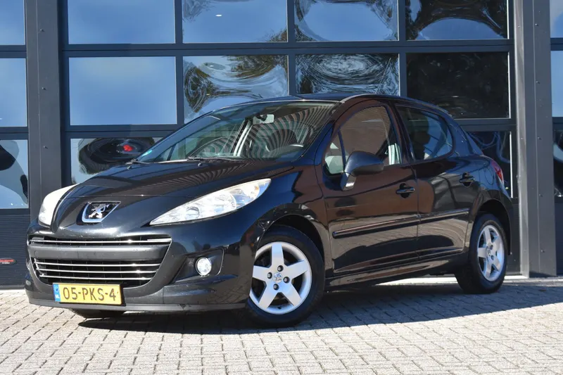 Peugeot 207 (2011)